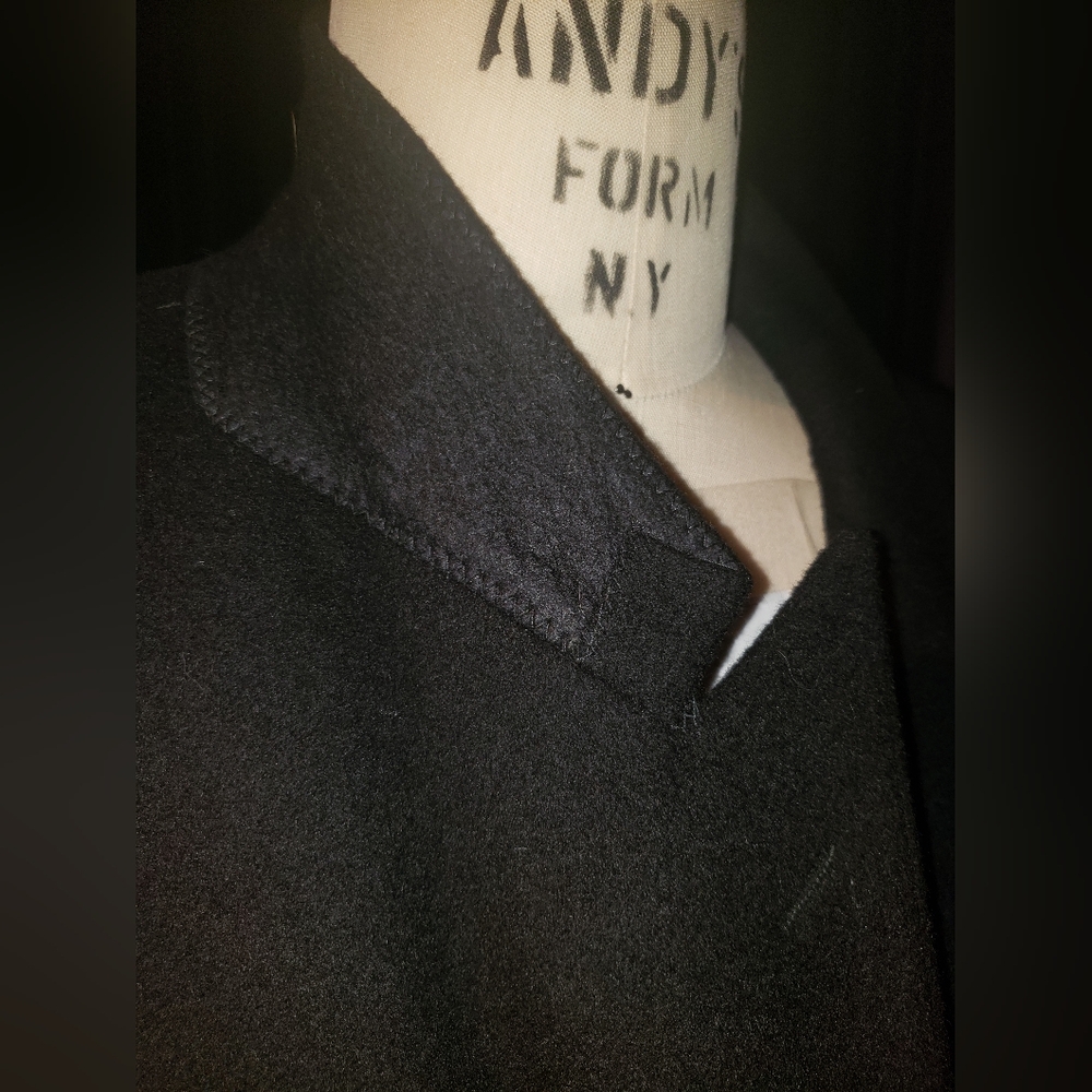 Vtg. Yves Saint laurent 100% Cashmere wool black double breasted Made in France